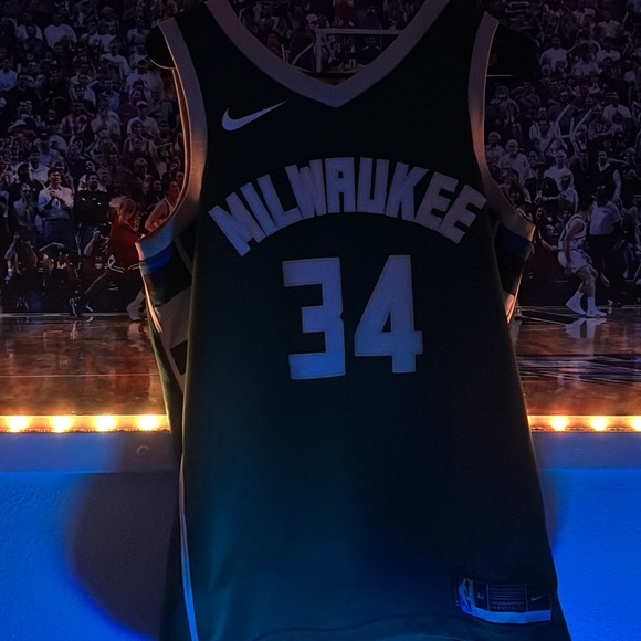 Milwaukee Bucks and Miami Heat Jerseys 2021-22 - Picture 2 of 2